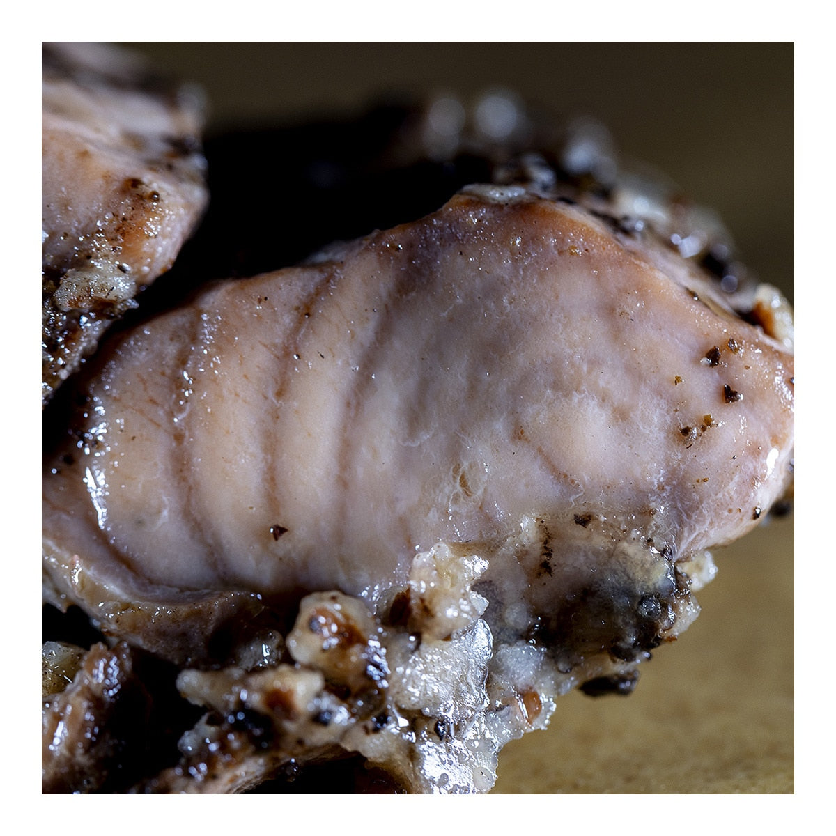 Carpier Smoked Salmon Tail with Pepper – Spanish Conserva 110g