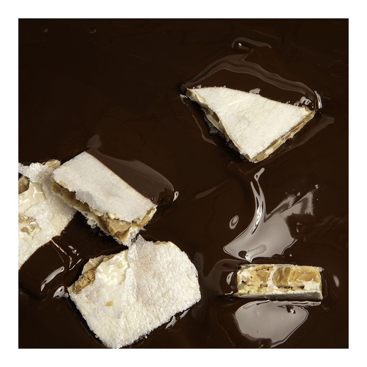 Utopick Dark Chocolate & Turrón de Alicante Tablet – 80g