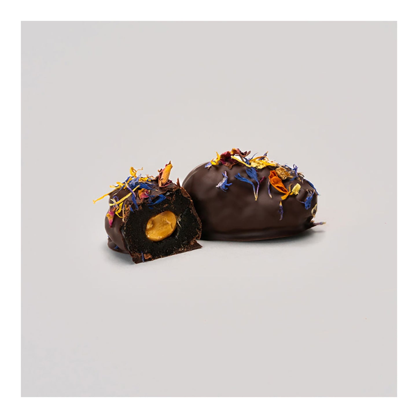 Kaicao 100% Cacao Dates with Nuts – Spanish Dark Chocolate 320g